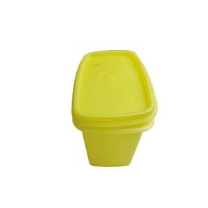 VTG TUPPERWARE RECTANGLE SMALL SHELF 1243-5 YELLOW